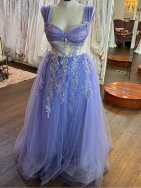 Lavender Lace Appliqué Prom Dress with Beaded Bodice